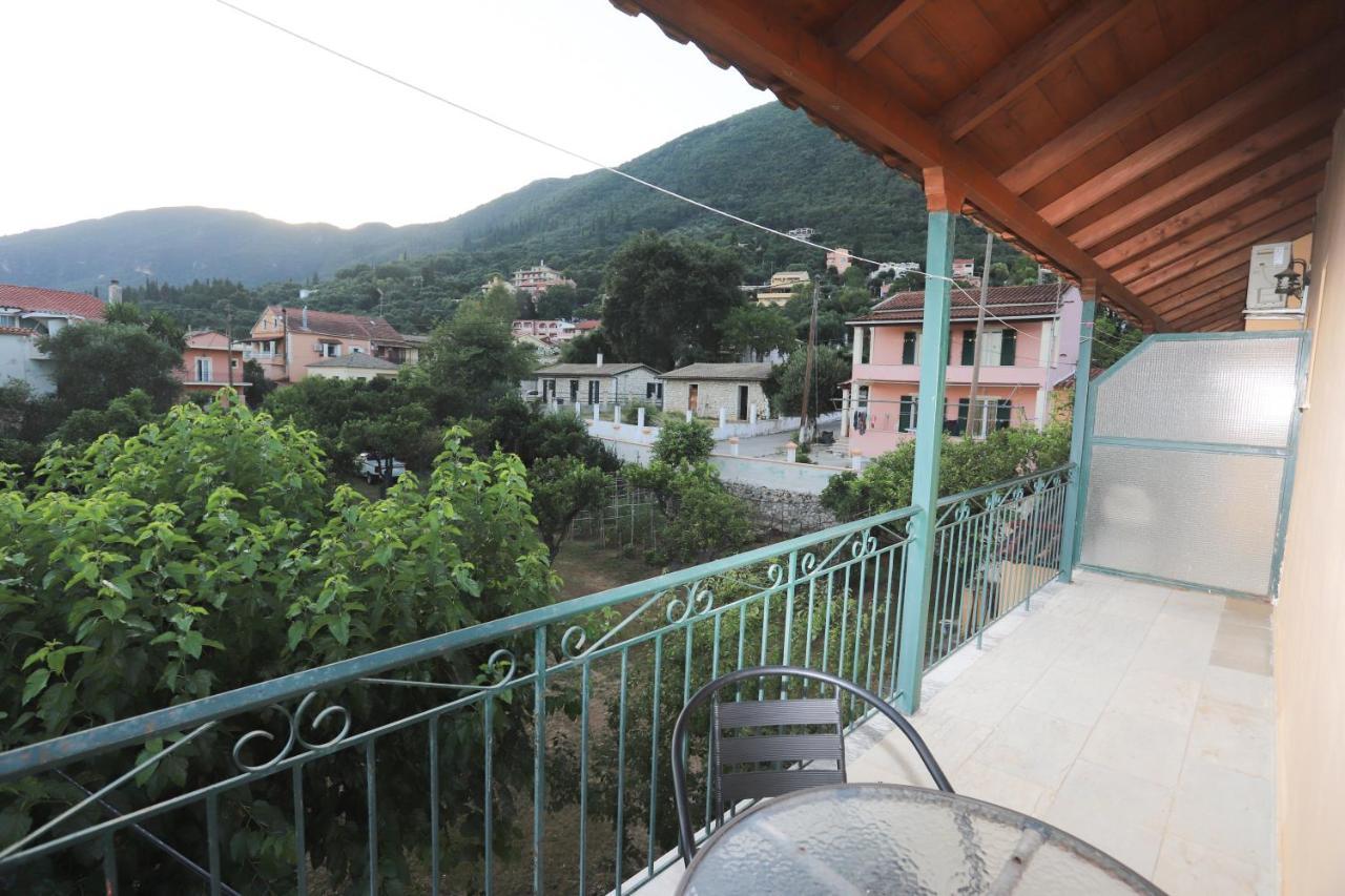 Cosy Budget Rooms To Rent In Ipsos Corfu Exterior photo