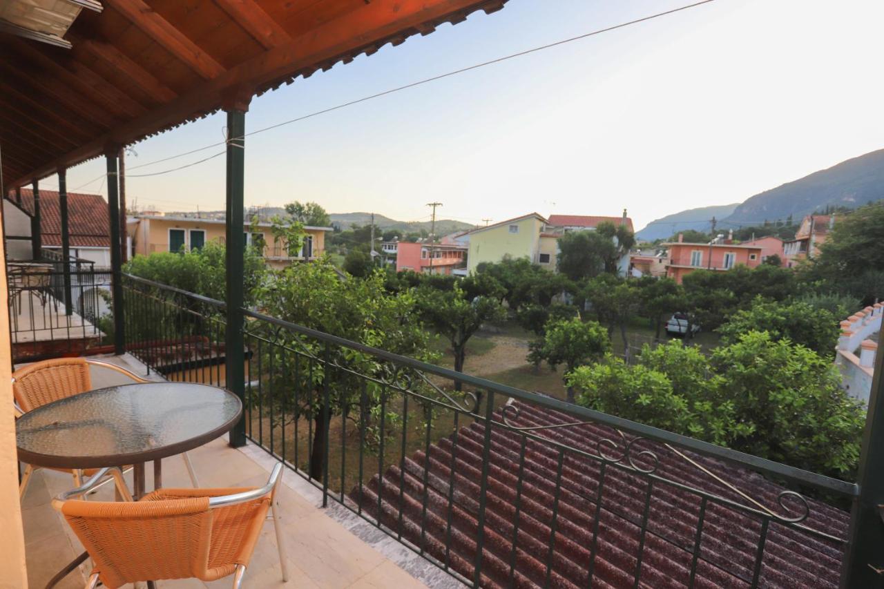 Cosy Budget Rooms To Rent In Ipsos Corfu Exterior photo